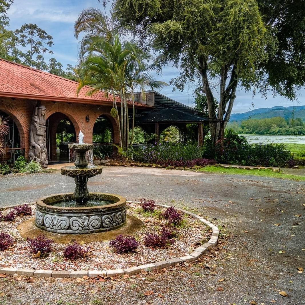 Hotel Boutique Casona Del Cafetal And Lakeside Restaurant Cachi ภายนอก รูปภาพ